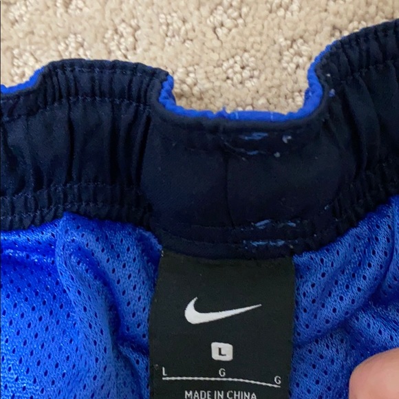 Nike swim trunk - Picture 2 of 4